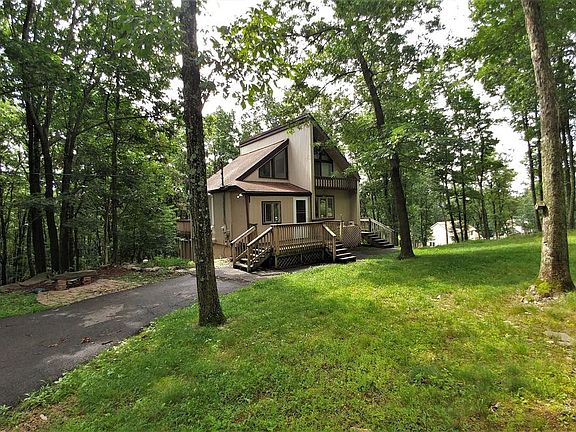2nd image of 1607 N Rocky Mountain Dr