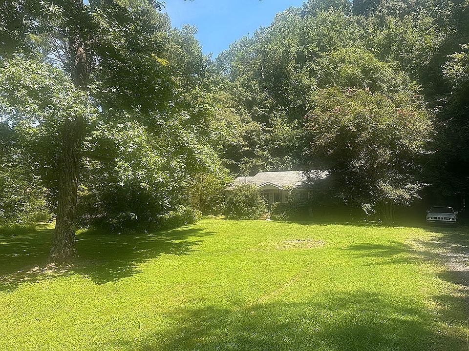 Cottage on 2.11 acres 
