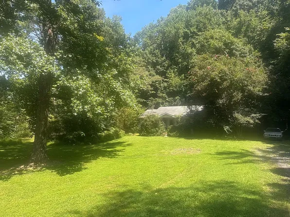 530 Foster Rd, Dalton, GA 30720