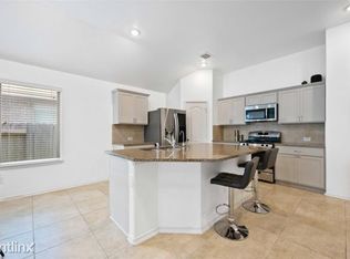 12338 Summerbrook Dr, Houston, TX 77066