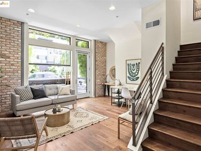 1210 66th St, Oakland, CA, 94608