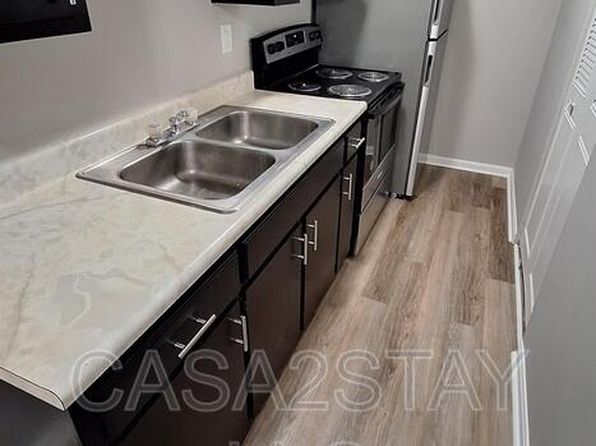 668 Knox Blvd Unit 18