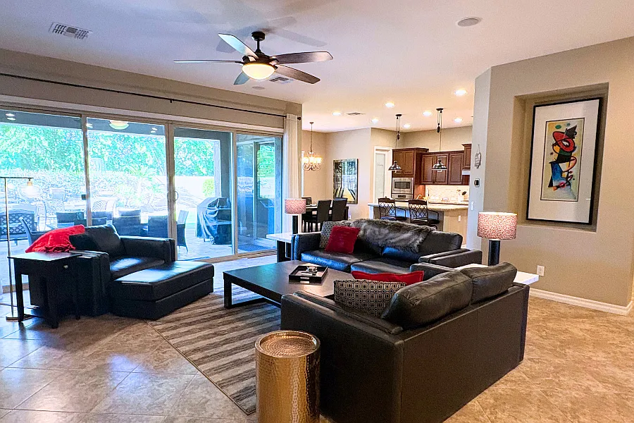 4 bed, 2881 sqft, $3,600 — Photo 4