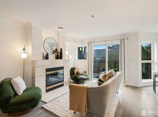 701 Galer St APT 819, Seattle, WA