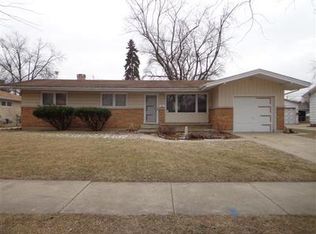 1304 Winona Ave, Aurora, IL 60506