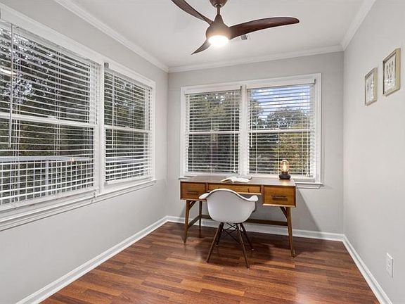 4th image of 1538 Chantilly Dr NE APT 313