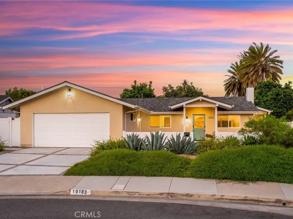 19182 Lindsay Ln, Huntington Beach, CA 92646