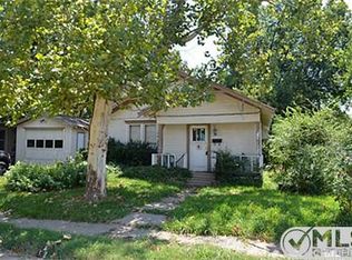 1317 Hunt St, Commerce, TX 75428