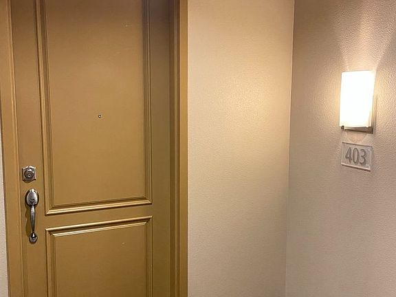 4th image of 67 E Agate Ave Unit 403