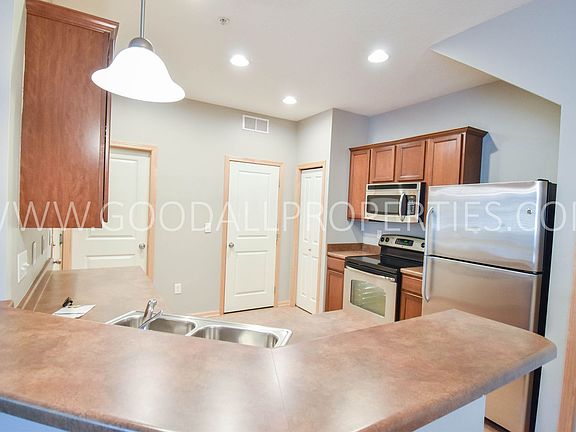 4th image of 569 85th St