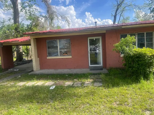 1205 Leone Ave, Valdosta, GA 31602