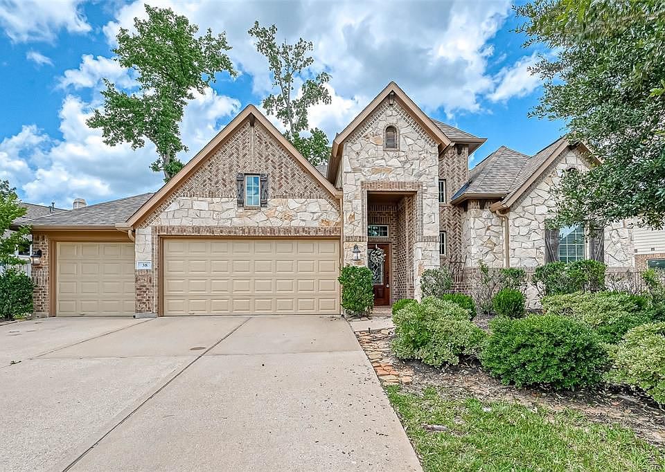 1st image of 38 E Wading Pond Cir