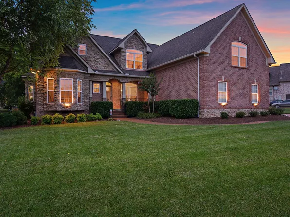 1812 Toliver Trce, Mount Juliet, TN 37122