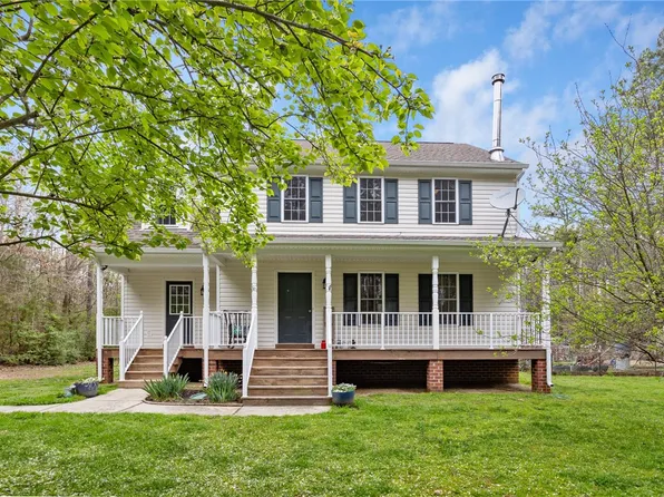 403 Black Gum Rd, West Point, VA 23181