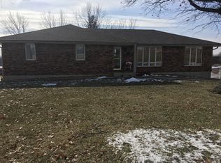 707 W 34th St, Higginsville, MO 64037