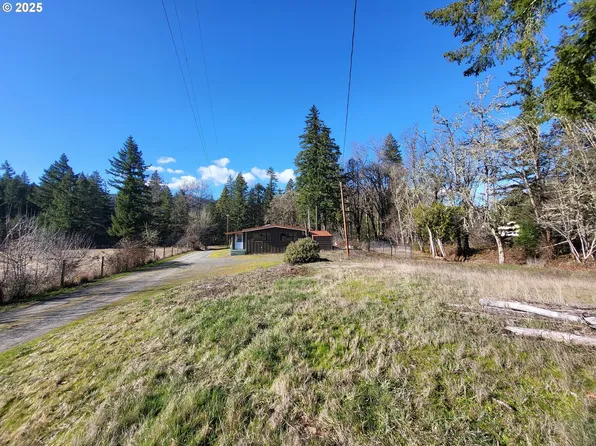 71569 London Rd, Cottage Grove, OR 97424