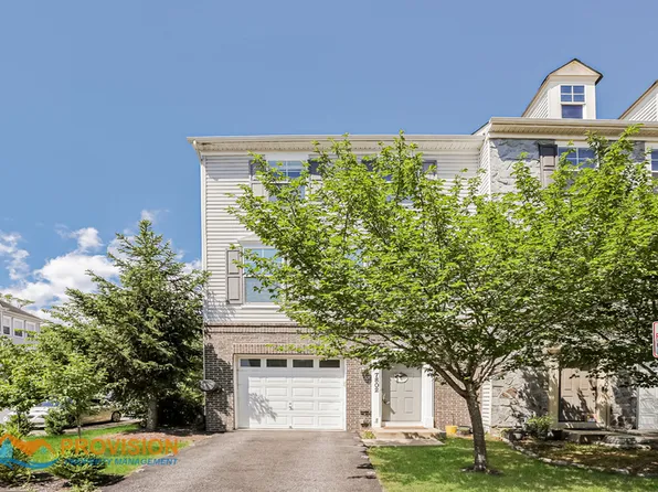 7802 Five Oaks Ct, Glen Burnie, MD 21061