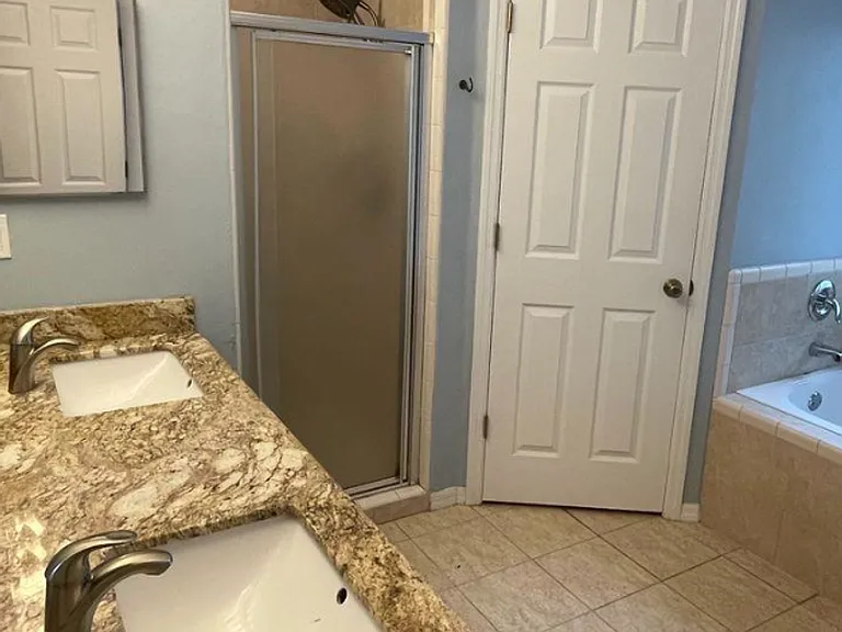 7491 SW 86th Way — Photo 6