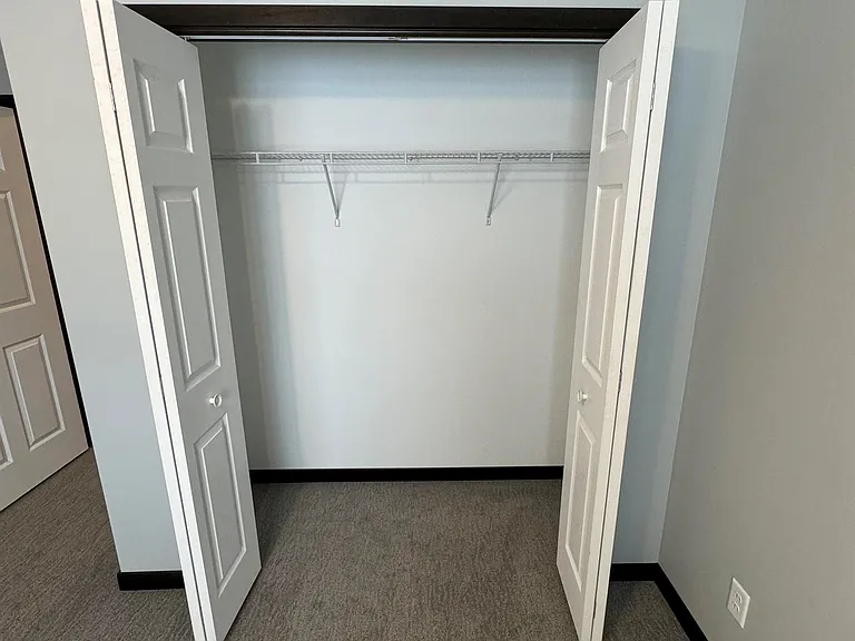 7758 Adrina Dr — Photo 20
