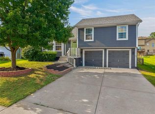 8412 NE 115th Ter, Kansas City, MO 64157