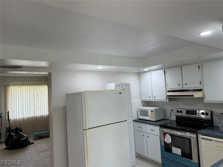 343 Joel Blvd #111 — Photo 5