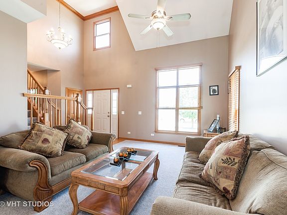 4th image of 2321 Luther Lowell Ln