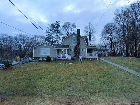 32 Slinn Ave, Spring Valley, NY