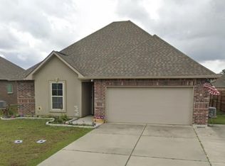 16901 Desmare St, Gulfport, MS 39503