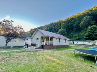 43 Lumber Camp Cir, Omar, WV 25638