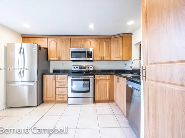 3940 Inverrary Blvd APT 403-A, Lauderhill, FL 33319