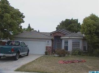 2343 W Vine Ave, Visalia, CA 93291