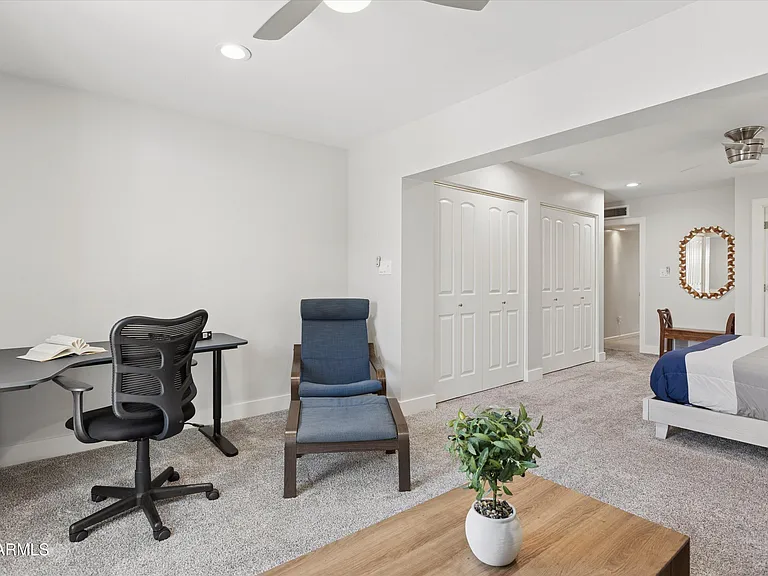 6942 E Exeter Blvd — Photo 33