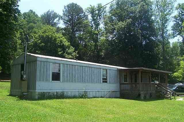 1st image of 195 Brown Dr SE