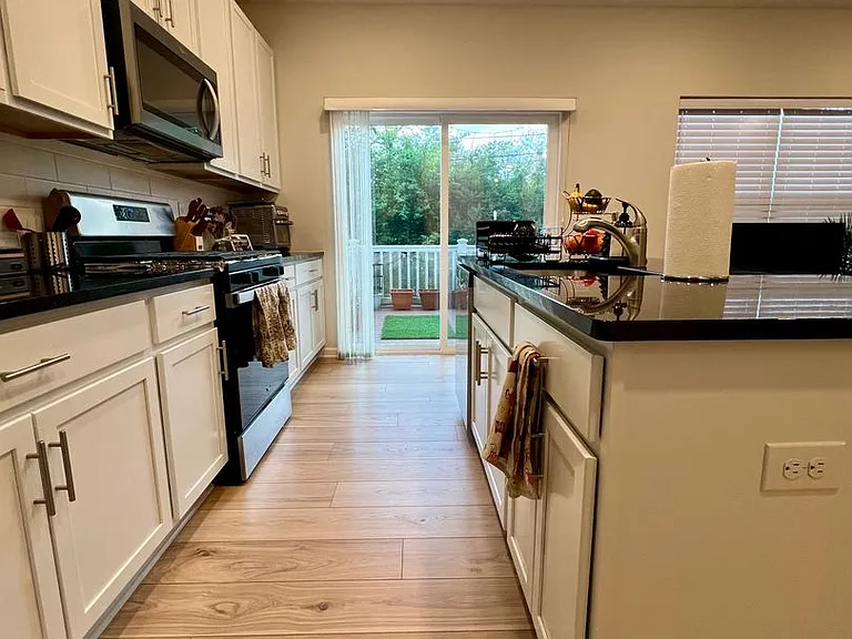246 Honey Ln — Photo 8