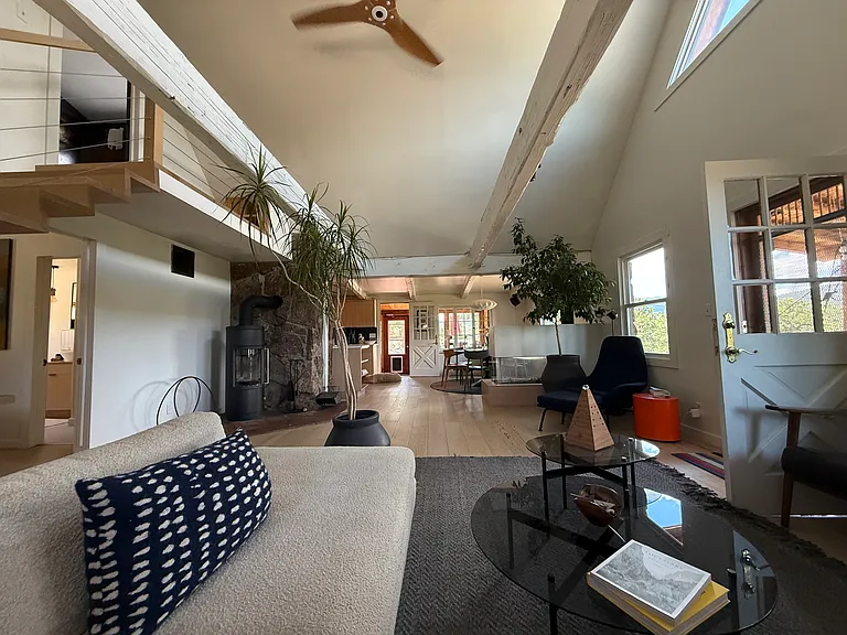 900 Spruce Dr — Photo 16