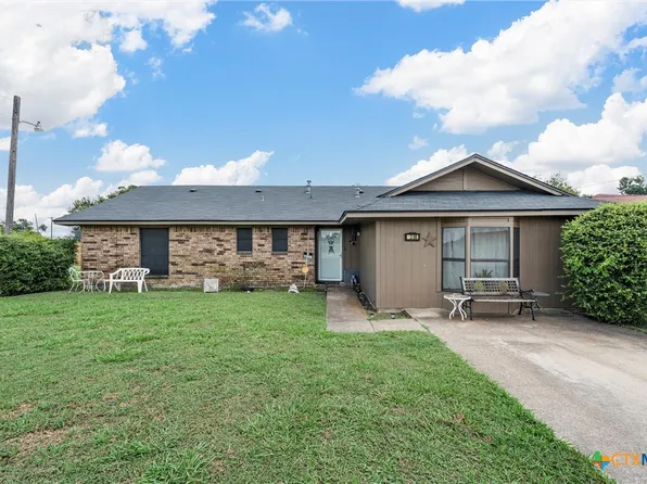 1208 Clark St, Marlin, TX 76661