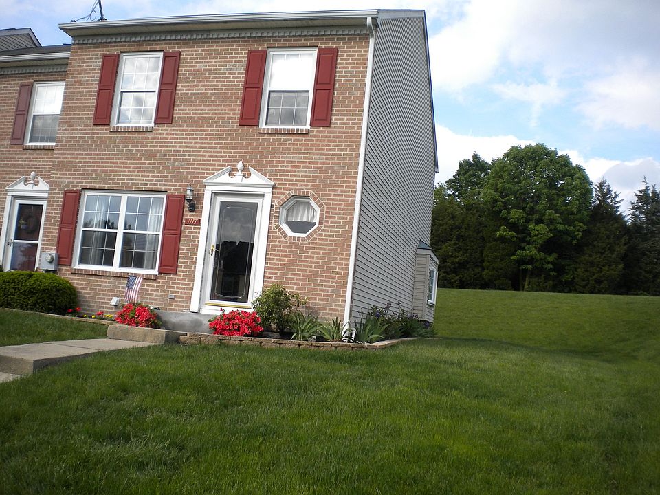 1st image of 1117 Pin Oak Dr