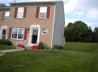 1117 Pin Oak Dr, Perkiomenville, PA 18074