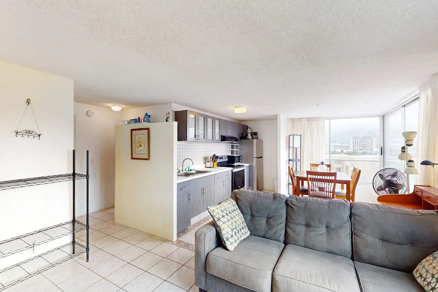 1 bed, 1.0 bath, 581 sqft, $2,816 — Photo 4