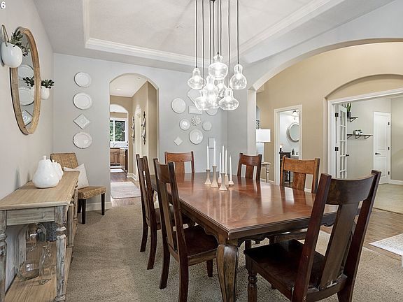 5th image of 18262 SW Santoro Dr