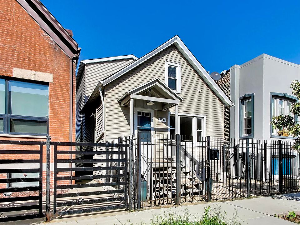 1st image of 2638 W Grand Ave