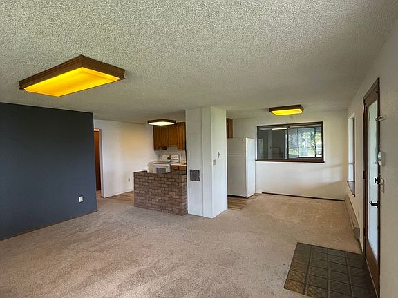 2nd image of 101 Montgomery Ct Floor 1