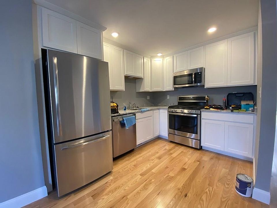1st image of 18 Bates Ave #1