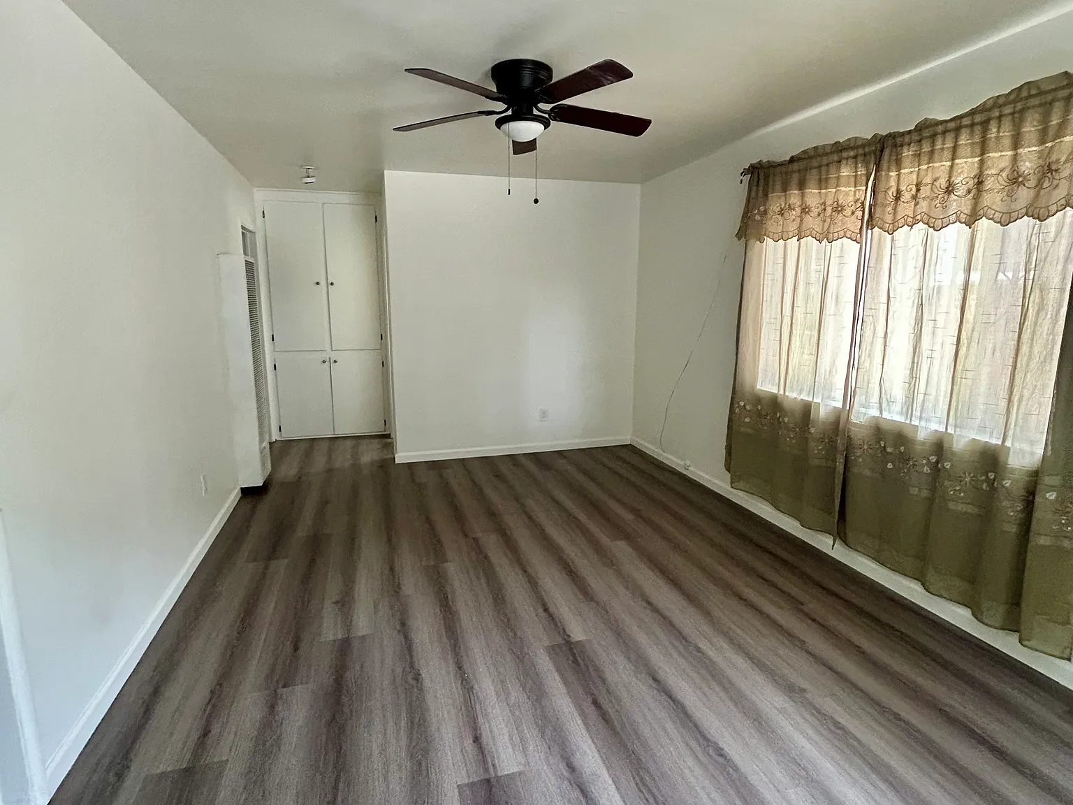 1 bed, 600 sqft, $2,000 — Photo 3