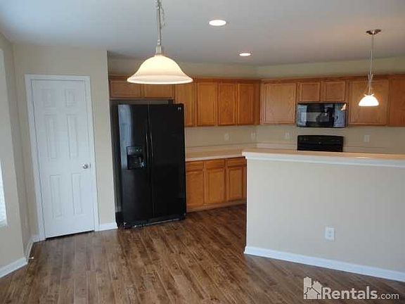 4th image of 1027 Bengel Dr