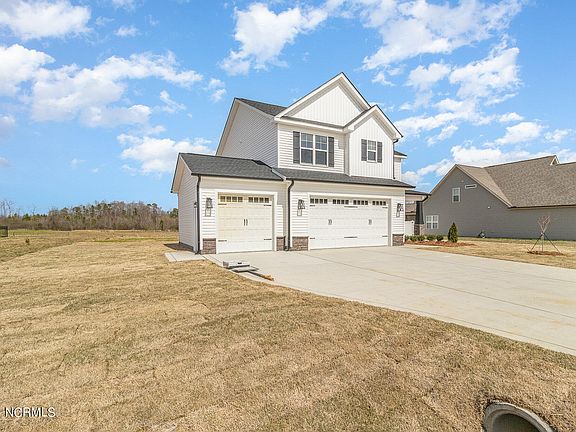 3rd image of 299 Jackson Pond Drive