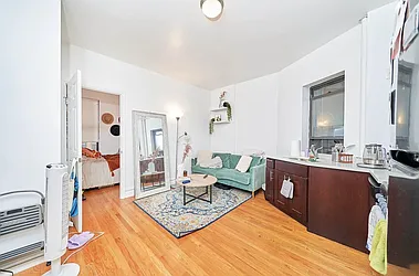 Rented by Living New York