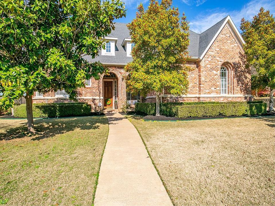 1st image of 1300 Forest Hills Ct