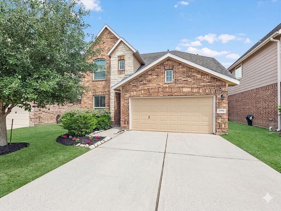 1st image of 21554 Rainfall Park Dr