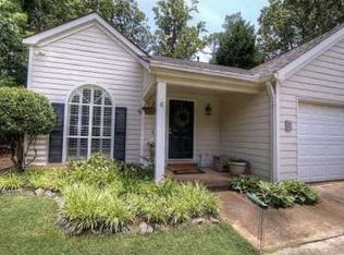 1100 Taylor Oaks Dr, Roswell, GA 30076